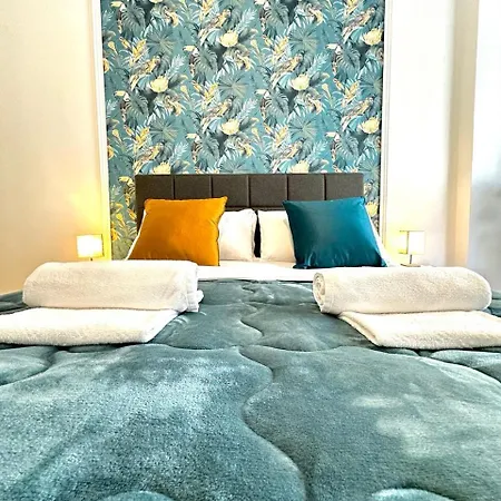 Forty1 Apartment Near Metro Cipro-3
